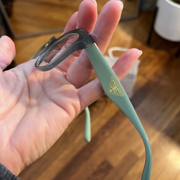Authentic Prada green eyeglasses w/ prescription lens inside - Picture 4 of 8